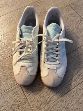 Adidas VL Court Base Sneakers